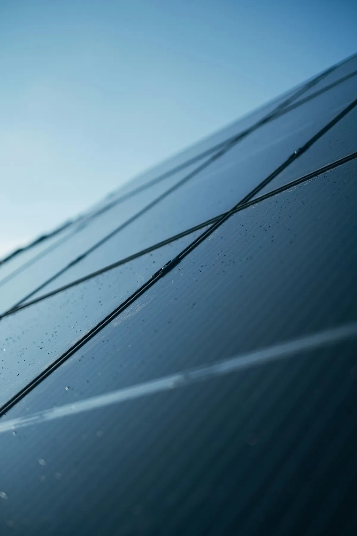 Primer plano de un panel solar fotovoltaico